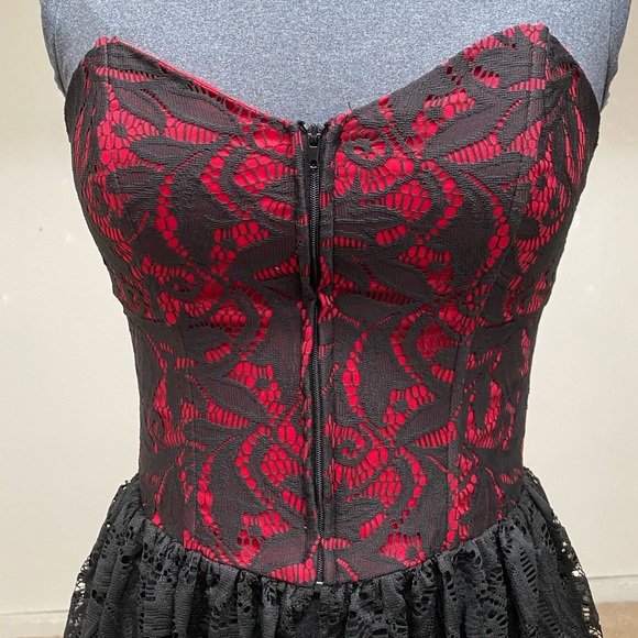 Pinup Couture Dresses & Skirts - **RARE** Bisou Lace Bustier Gothic PUG Sample